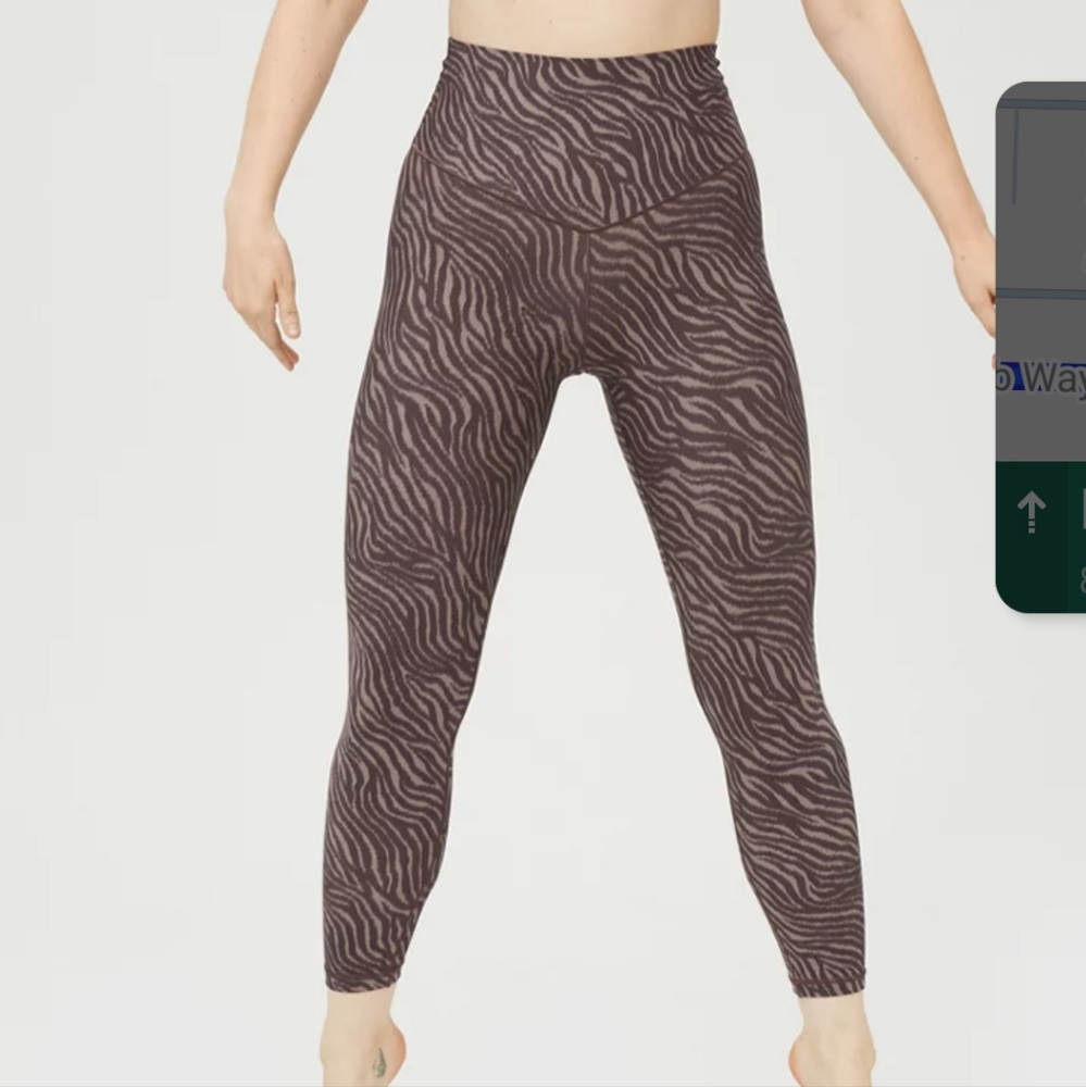 STUNNING OFFLINE BY AERIE REAL ME HIGH WAISTED ZEBRA PRINTED LEGGINGS